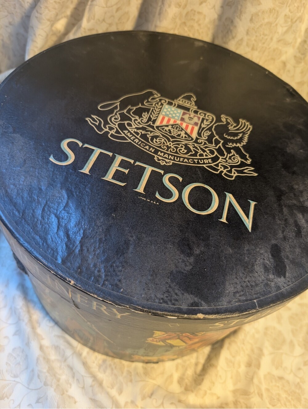 Vintage Stetson Millinery Hat Box with Illustrated Design